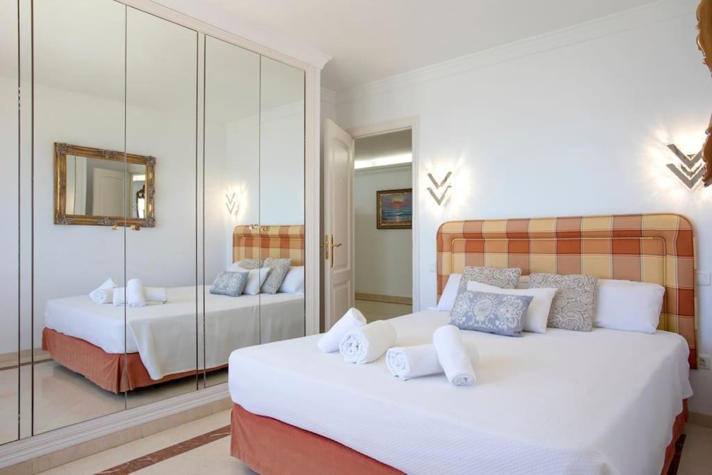 Estepona Luxury Seafront Penthouse With Parking Exterior foto