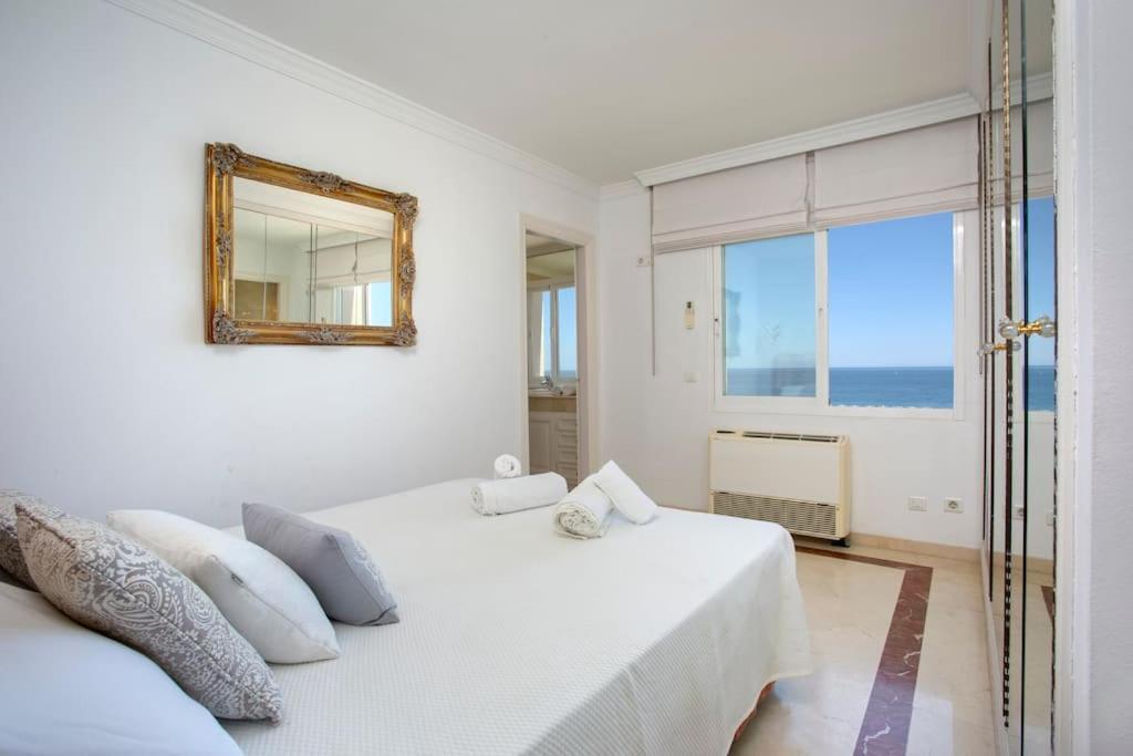 Estepona Luxury Seafront Penthouse With Parking Exterior foto