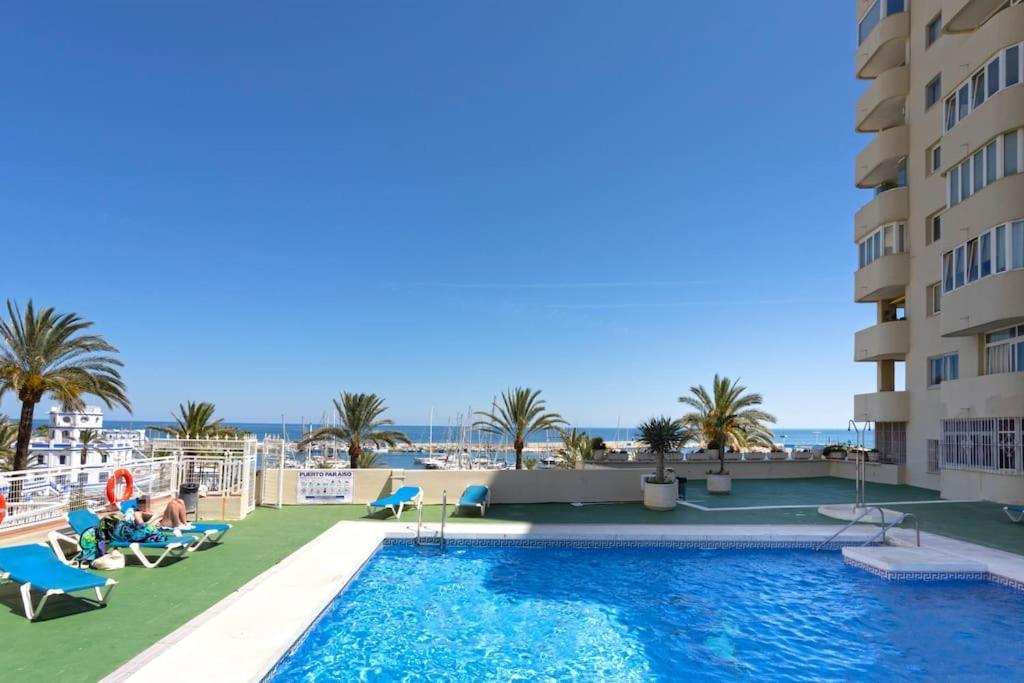 Estepona Luxury Seafront Penthouse With Parking Exterior foto