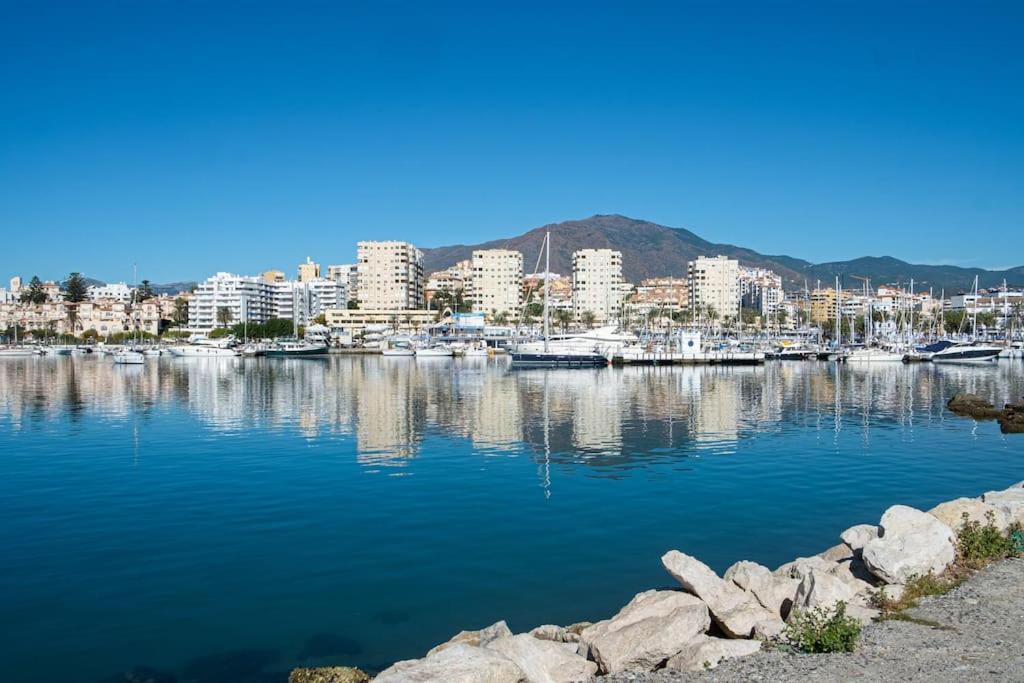 Estepona Luxury Seafront Penthouse With Parking Exterior foto